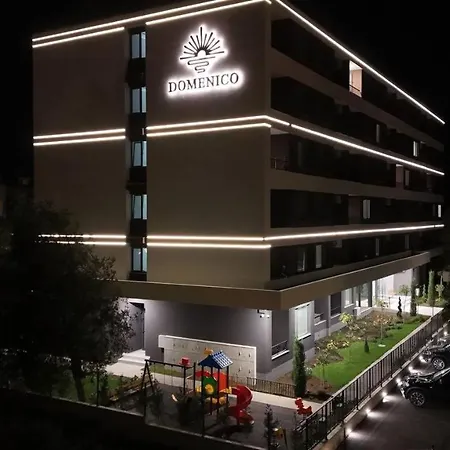 Domenico Luxury Hotell Slăntjev Brjag